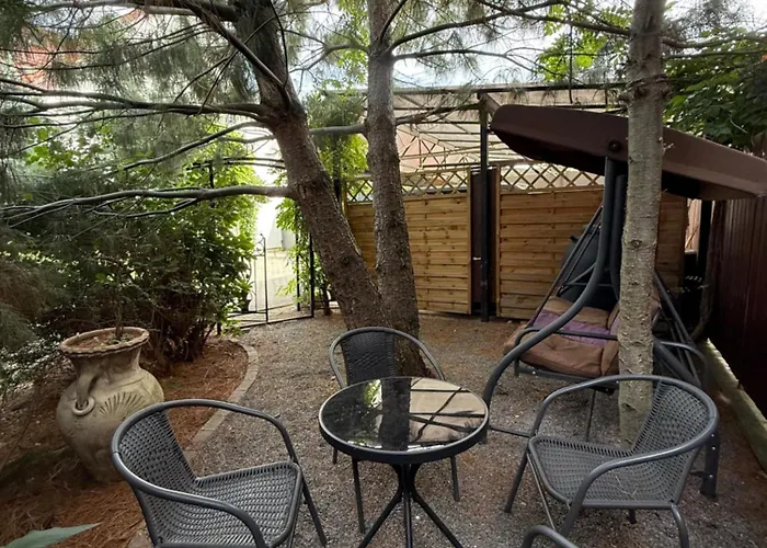Appartement In A Beautiful Garden